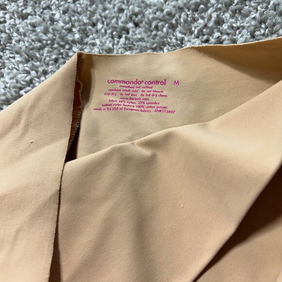 Commando Control Women's Medium Shapewear Shorts - Picture 3 of 4